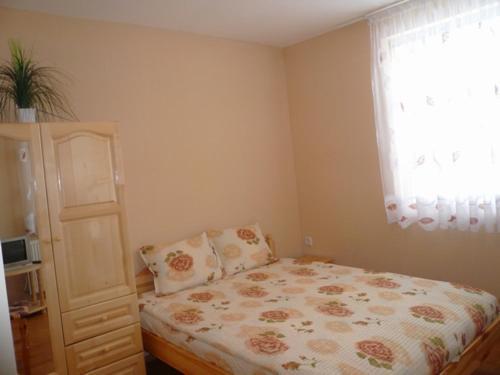 Къща За Гости Боляри Tryavna Ngoại thất bức ảnh