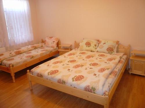 Къща За Гости Боляри Tryavna Ngoại thất bức ảnh